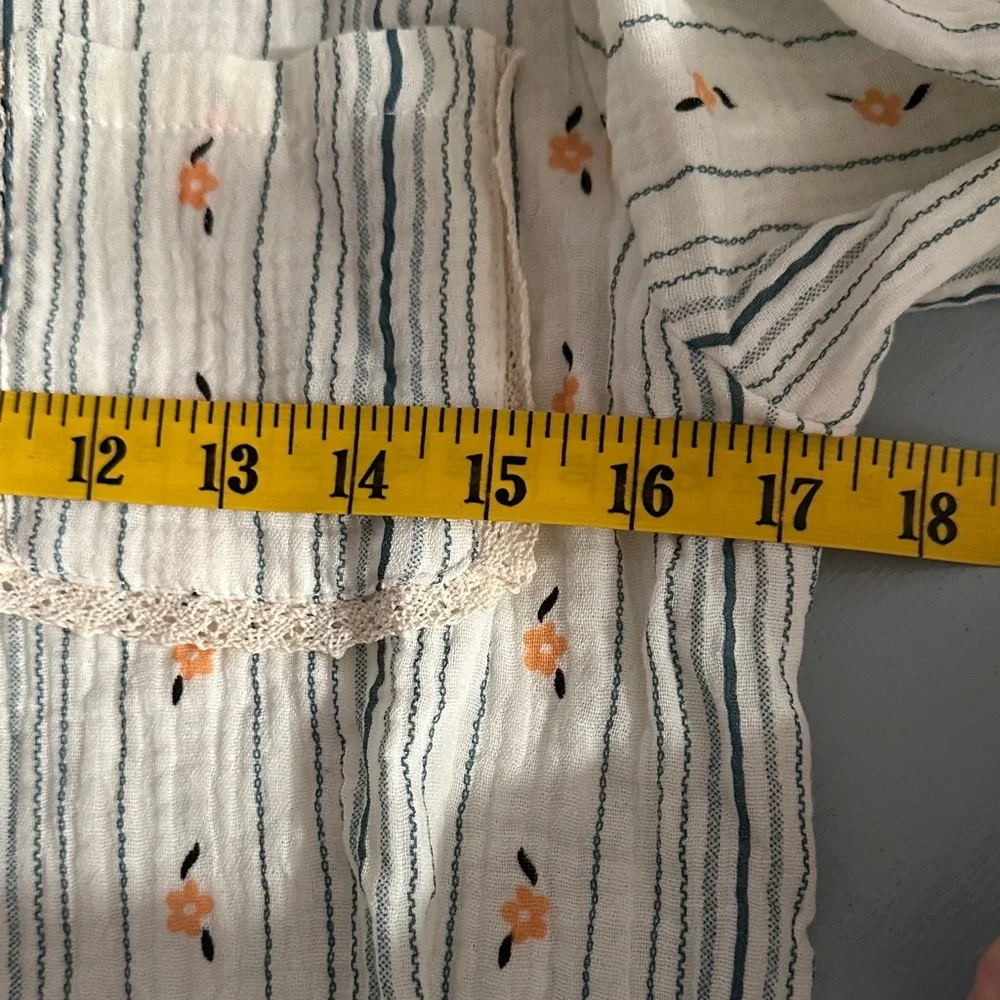 The Fleece Company The Short Bloom 100% Muslin Cotton Pajama Top ONLY Small